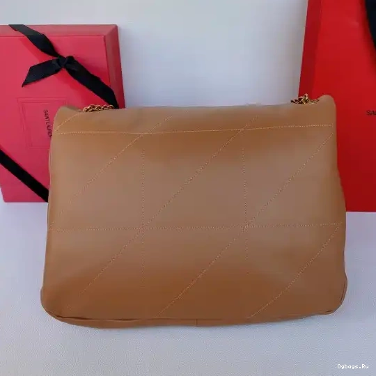 4.3 JAMIE SUEDE IN YSL 0323